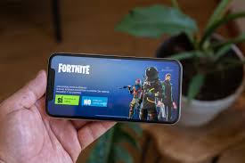 Google y Apple eliminan a Fortnite de sus tiendas de aplicaciones