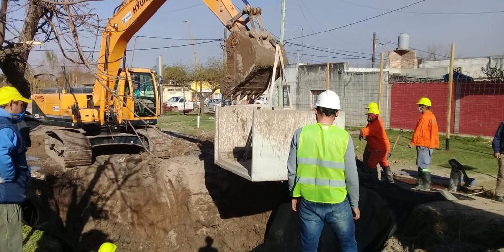 Santa Fe: el Ministerio de Obras Públicas reactivó las obras del Desagüe Pluvial Espora