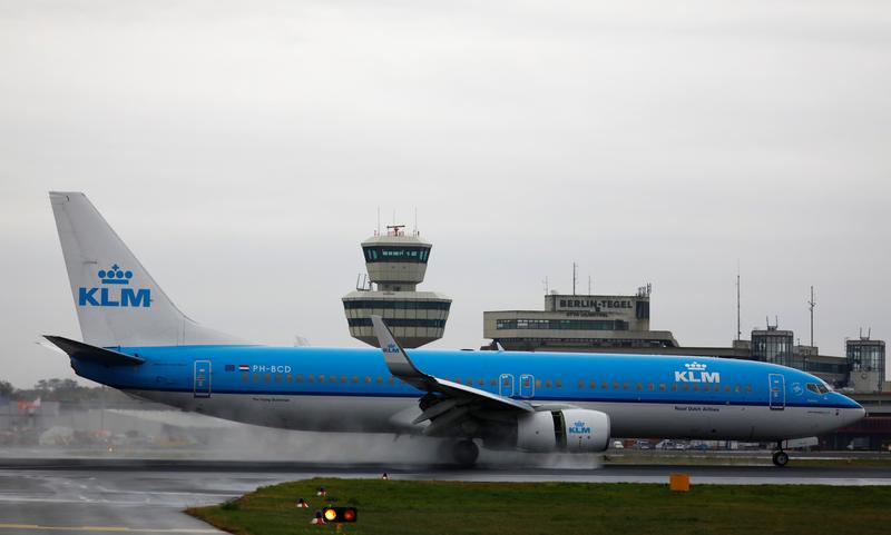 Holanda suspende el rescate de KLM después de que los pilotos rechazaran la congelación salarial