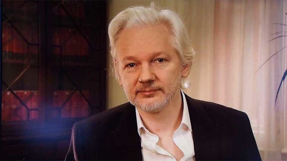 Tribunal del Reino Unido bloquea la extradición de Julian Assange a Estados Unidos