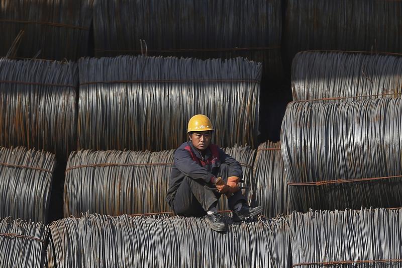 El PMI manufacturero de China baja en febrero por primera vez en 9 meses