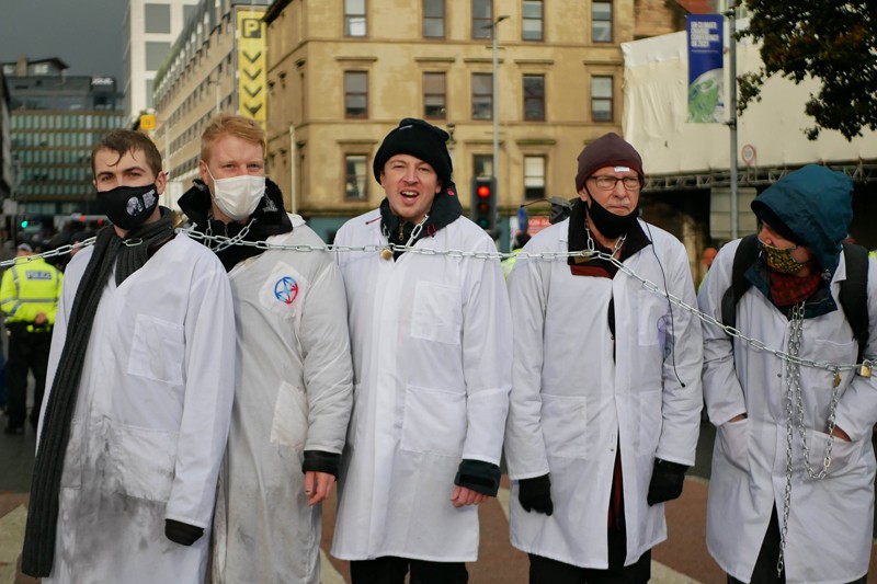 Rebelión científica: los investigadores se unen a los manifestantes en la COP26