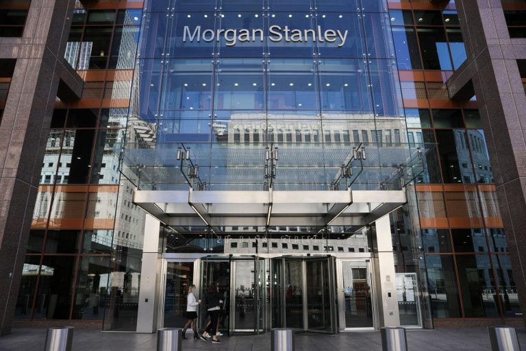 <strong>Morgan Stanley ahora tiene Bitcoin</strong>