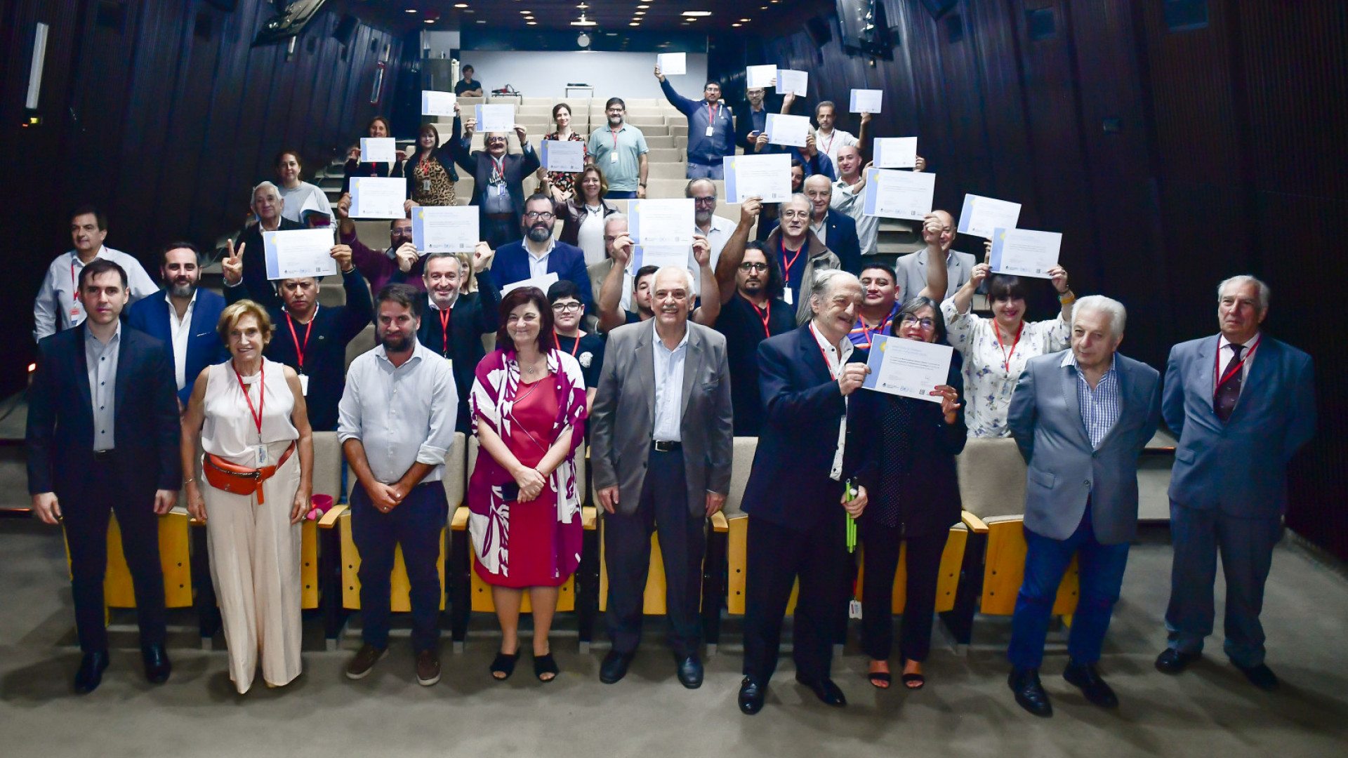 Entrega de certificados del Curso de Capacitación en Alfabetización Tecnológica