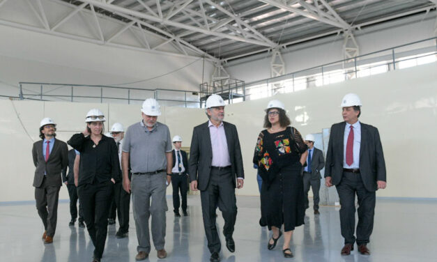 La Ministra de Ciencia de Brasil visitó la Argentina y se acordó cooperación en energía atómica e I+D