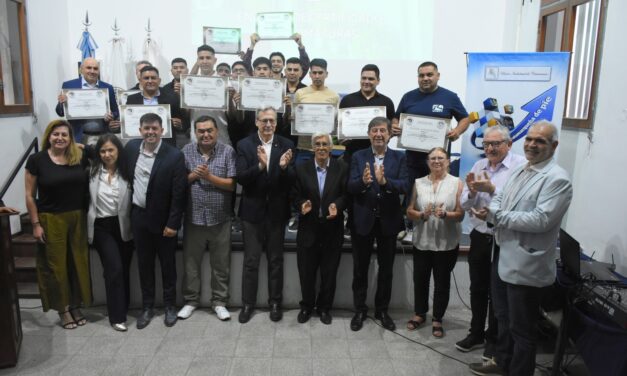 Se graduó una nueva generación de profesionales textiles