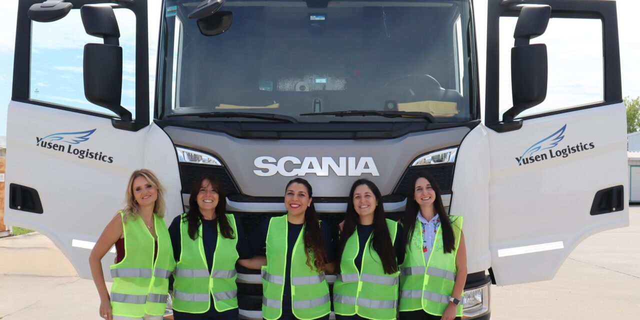 Día de la Mujer e inclusión laboral: abren una academia de conductoras de camiones
