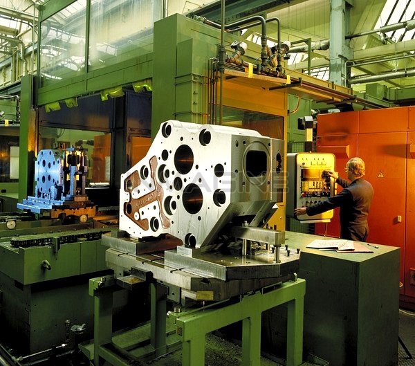 La actividad industrial sigue en caída